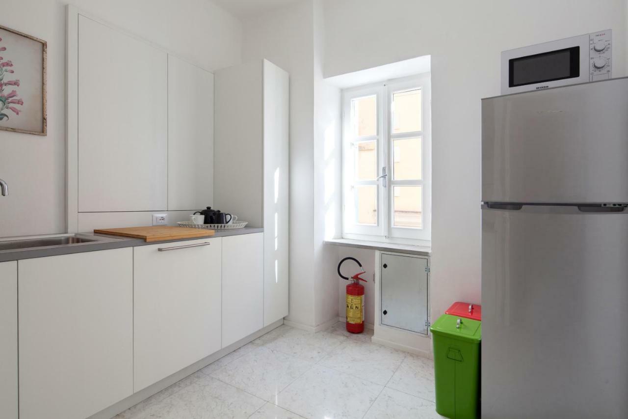 Vicolo Apartment, Pedestrian Centre, 2Bdr, 2,5 Bth, Aircondo, Private Parking, Easy To Train And Ferries, City Life La Spezia Exteriör bild