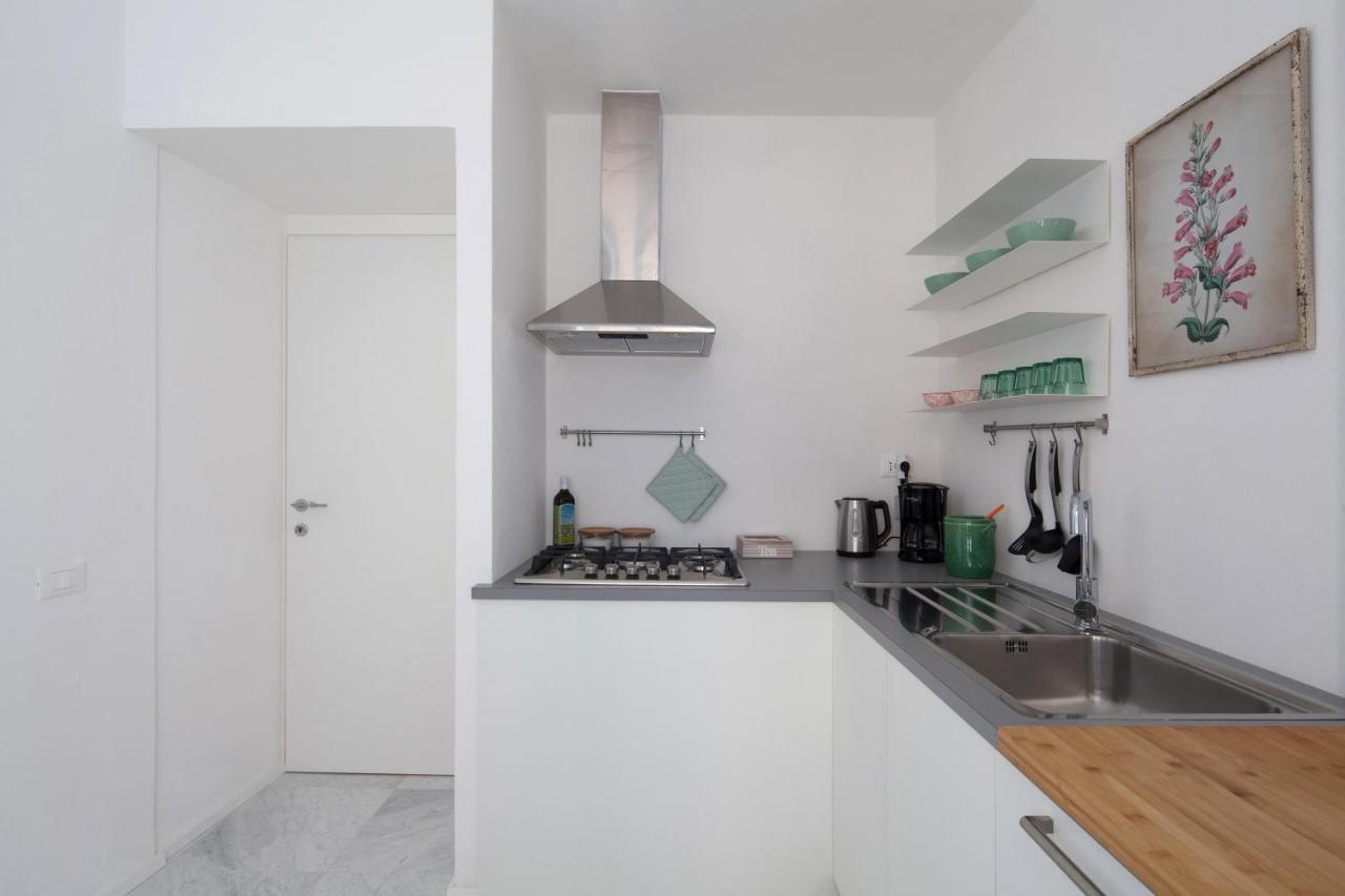 Vicolo Apartment, Pedestrian Centre, 2Bdr, 2,5 Bth, Aircondo, Private Parking, Easy To Train And Ferries, City Life La Spezia Exteriör bild